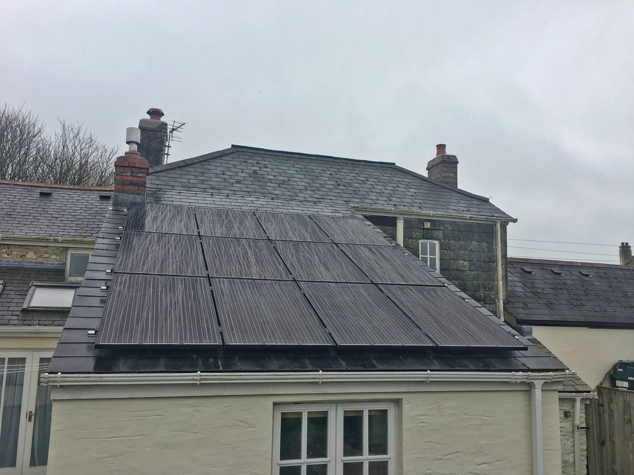 A 3.3kW solar PV installation near Truro, Cornwall.