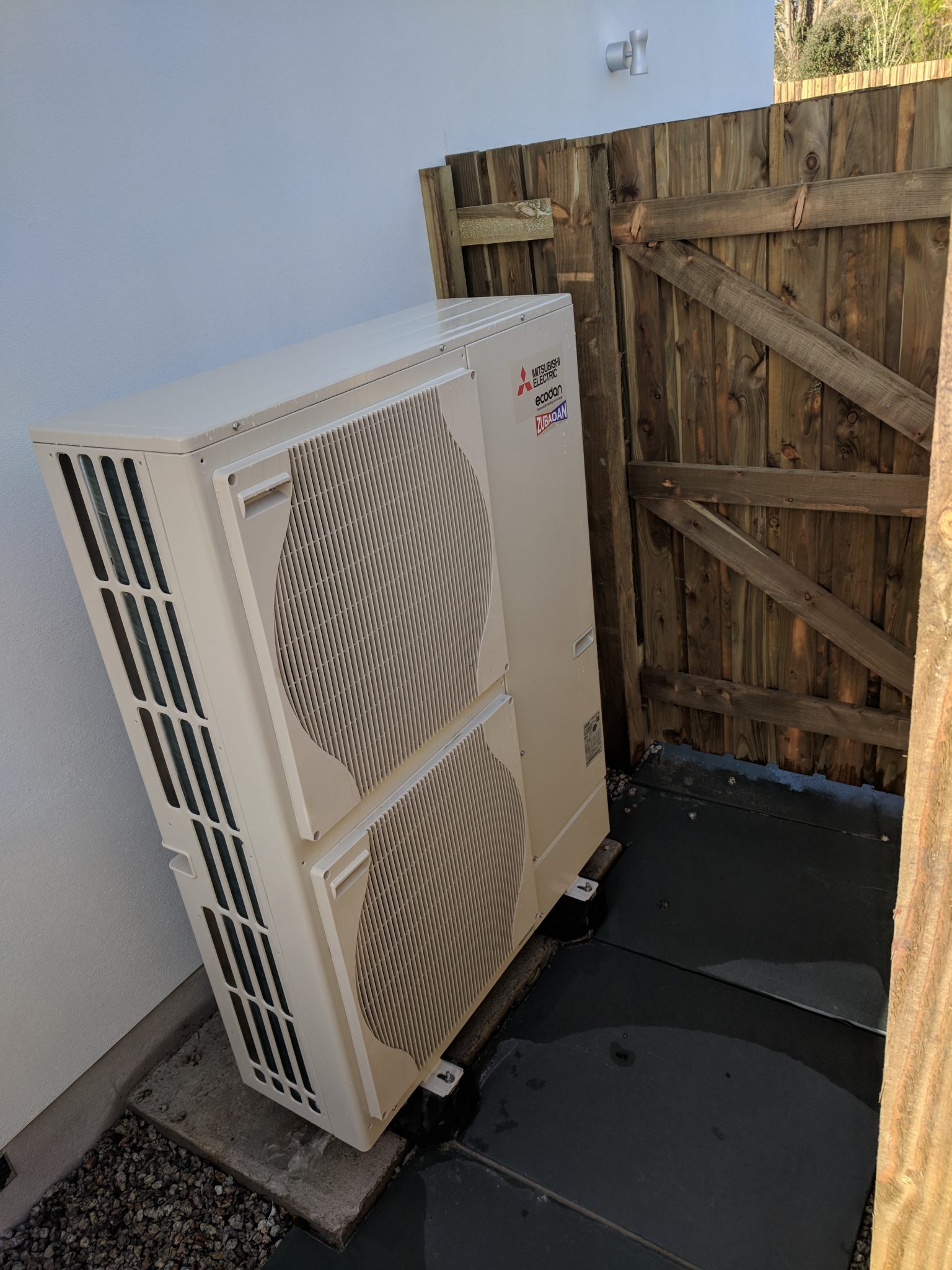 A 14kW air source heat pump (Mitsubishi Ecodan)